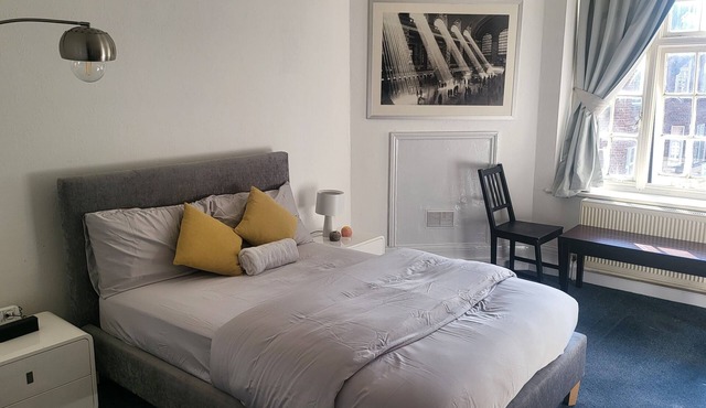 Charming Double Bedroom Retreat in the Heart of London – Perfect for Couples