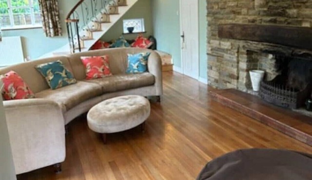 Charming Group Stay – Peaceful Retreat near London