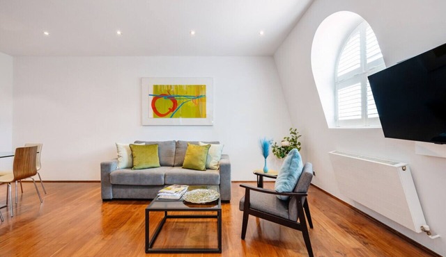 Chic 2 Bedroom in South Kensington