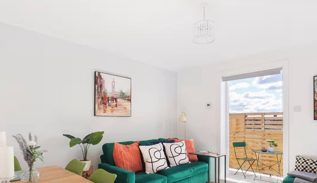 Chic 2Bed w/Balcony - Kensal Rise