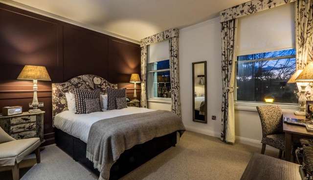 Coach & Horses Hotel