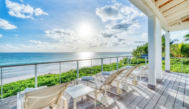 Coconut Beach Bahamas- Sleeps 8, on the Pink Sand Beach, Relaxation Awaits!