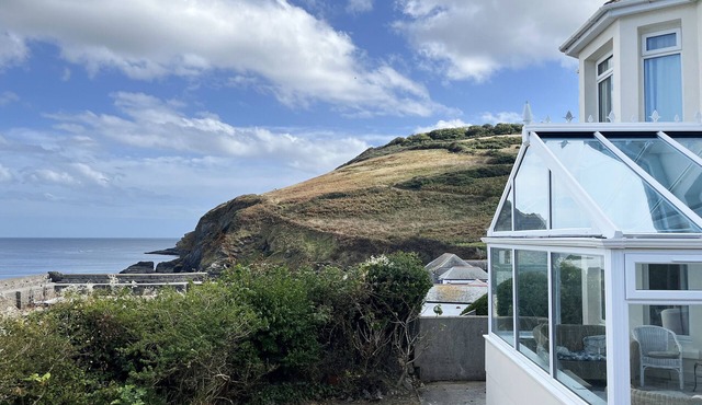 Colescus, sea views and access to the sandy beach