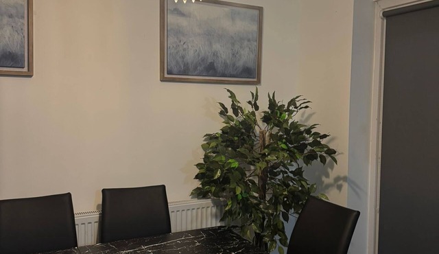 Cosy home, perfect for work contractors and families found in Kettering.
