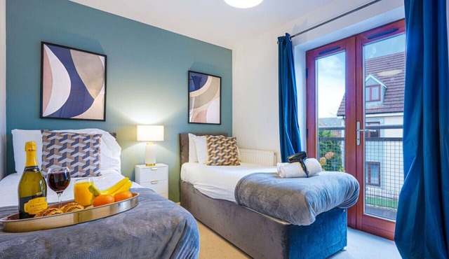 Cosy House - Free Parking, Fast Wifi & SmartTV