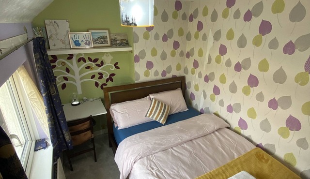 Cosy Short Stay near Heathrow