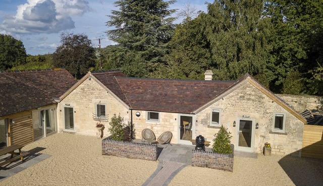 Cotswolds Piggery – Romantic Hideaway for Two