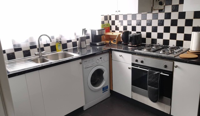 Cozy Guest House Near London O2 Arena