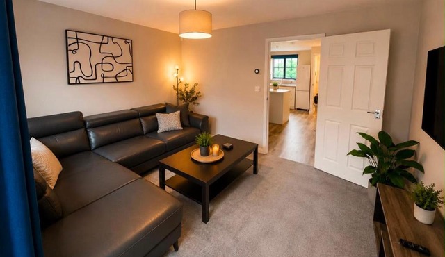 Cozy Morden Hilltop Guest house