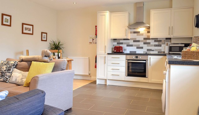 Croft Cottage 1 - UK10587