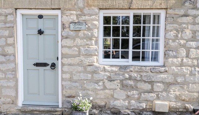 Crooked Cottage