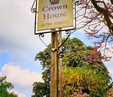 Crown House Hotel