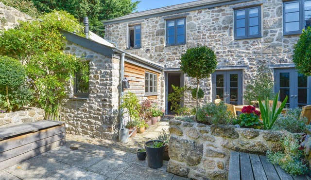 DAIRY COTTAGE, family friendly, luxury holiday cottage in Chagford