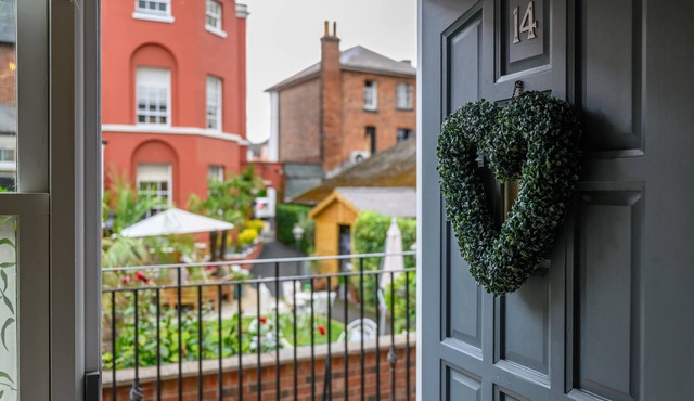 Darwin's Townhouse