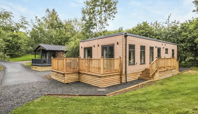 Deluxe lodge designed with luxury in mind.