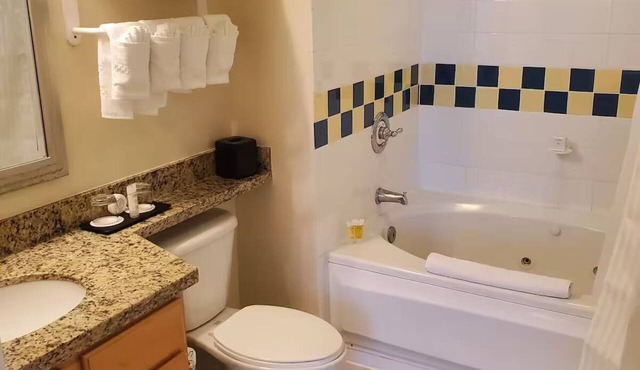 Deluxe one bedroom villa at Harborside-Atlantis