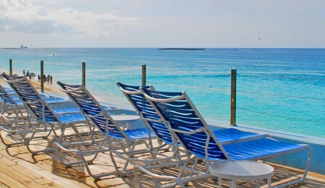Deluxe Sea View Villas at Paradise Island Beach Club Resort