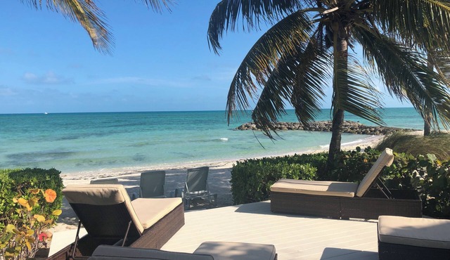 DESIGN STUNNING LUXURY BEACH-HOUSE FULLY RENOVATED 5 Stars L
