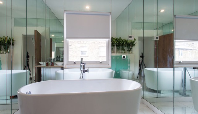 Designer 8 bed 300m2 central location 5 floors 2 gardens in Queen’s Park