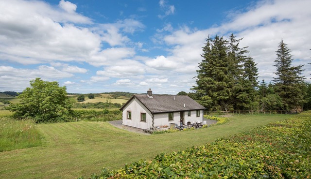 Dimpleknowe pet friendly near the historic Town of Selkirk