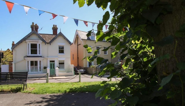 Dinham Court, Ludlow