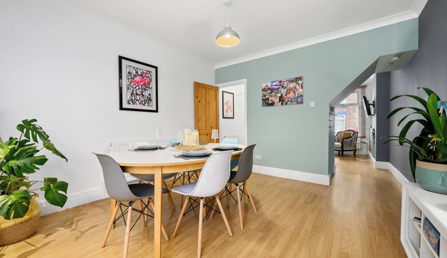🖤 Dog Friendly - 3 bedroom EXCLUSIVE Victorian terraced house