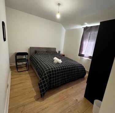 Double bed D2 Greater Manchester