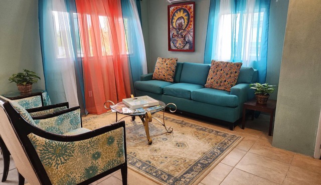 Downstairs apartment near Sandals, restaurants, bars and beaches