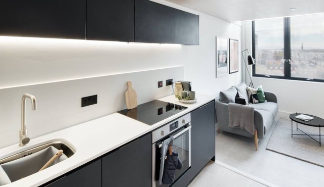Duplex | Balcony+ Free Parking |Central Manchester
