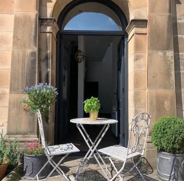 East View House Stylish Dog-Friendly Chapel in Middleton in Teesdale Sleeps 8 4 Bathrooms