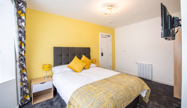 Eastern White House Flat A Liverpool Airport