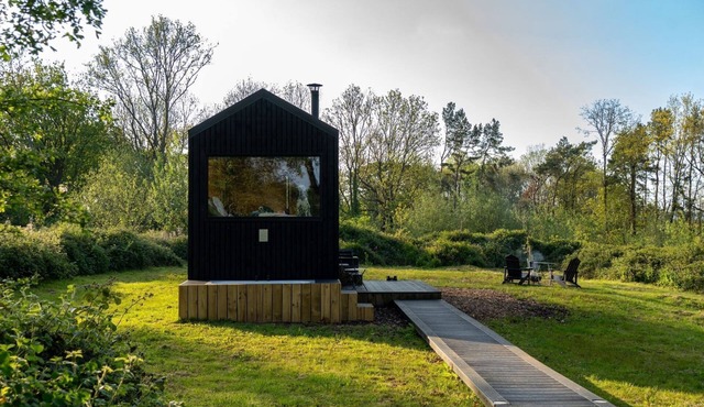 Eco Off-Grid Hideaway with Scenic Walks