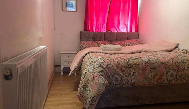 Economical 2BR Small Furnished Annex-High Wycombe