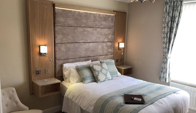 Edgcumbe Guest House
