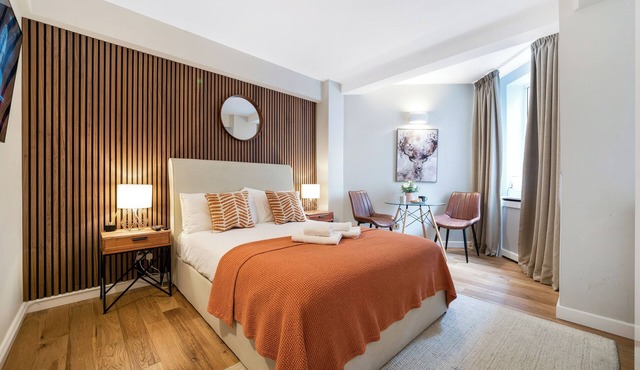Elegant Apartment in London's Prime Location