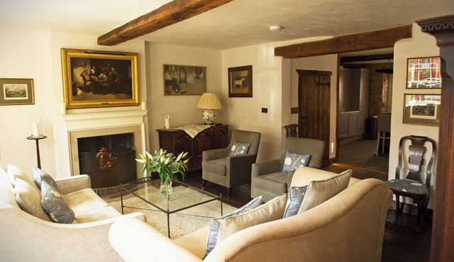 Elegant sumptuously decorated town house located in Towcester, Northamptonshire