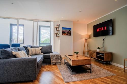 Elegant Westminster 2BR Apartment Near Big Ben