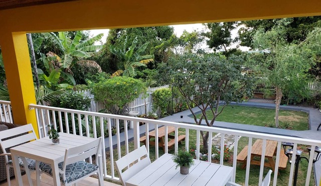 Entire Cottage near beach and Downtown