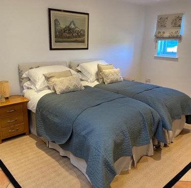 Entire flat 2 to 4 pers 1 bed 1 bath disabled access for limited disability