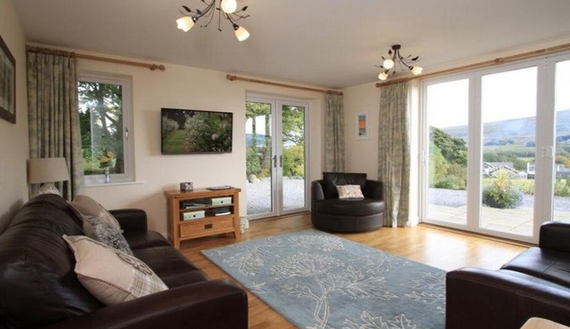 Eribel Cottage