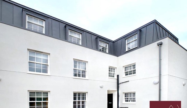 Eton Windsor - 1 Bedroom Flat - With Parking
