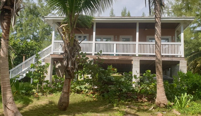 Eve's Cottage - Ocean Breeze Peaceful Getaway
