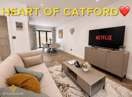 Exclusive 2 Bedroom House in Catford!