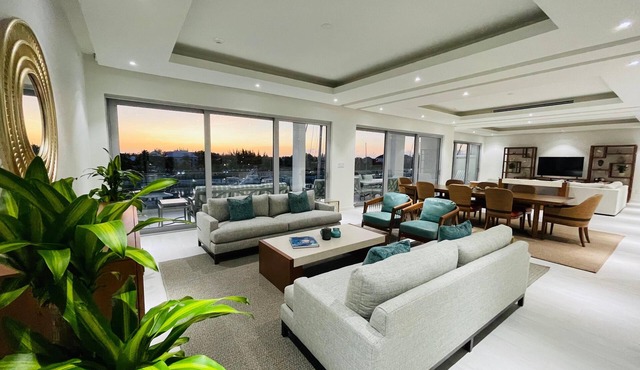 Exclusive One Marina Condo at Palm Cay, luxury amenities, 3 BR, large open space