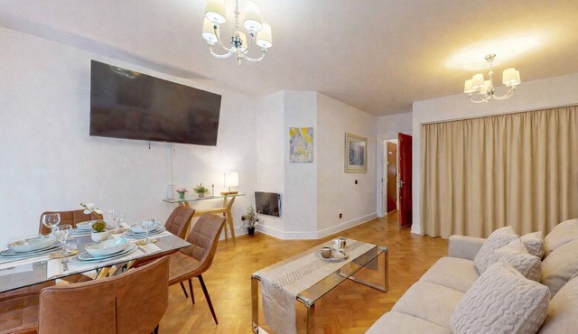 Exclusive Two Bedroom Apartment
