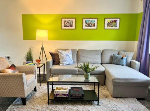 Families, Contractors - 3 Bedrooms - Garden - Fully equipped house