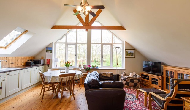 Family friendly accommodation overlooking stream and beautiful garden