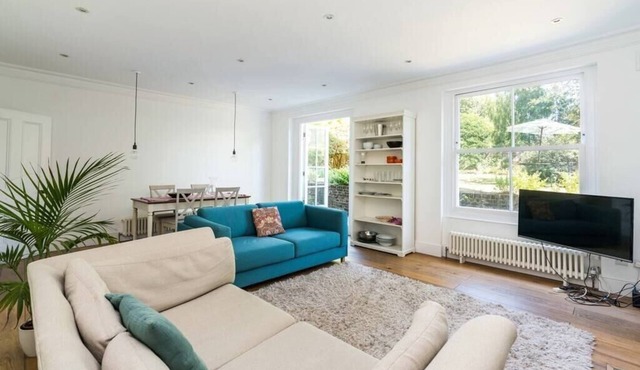 Fantastic 3 Bedroom Flat West Hampstead