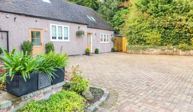 Farley Cottage I