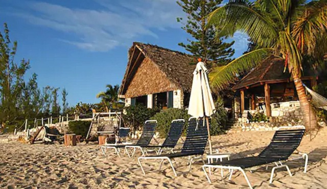 Fernandez Bay Village